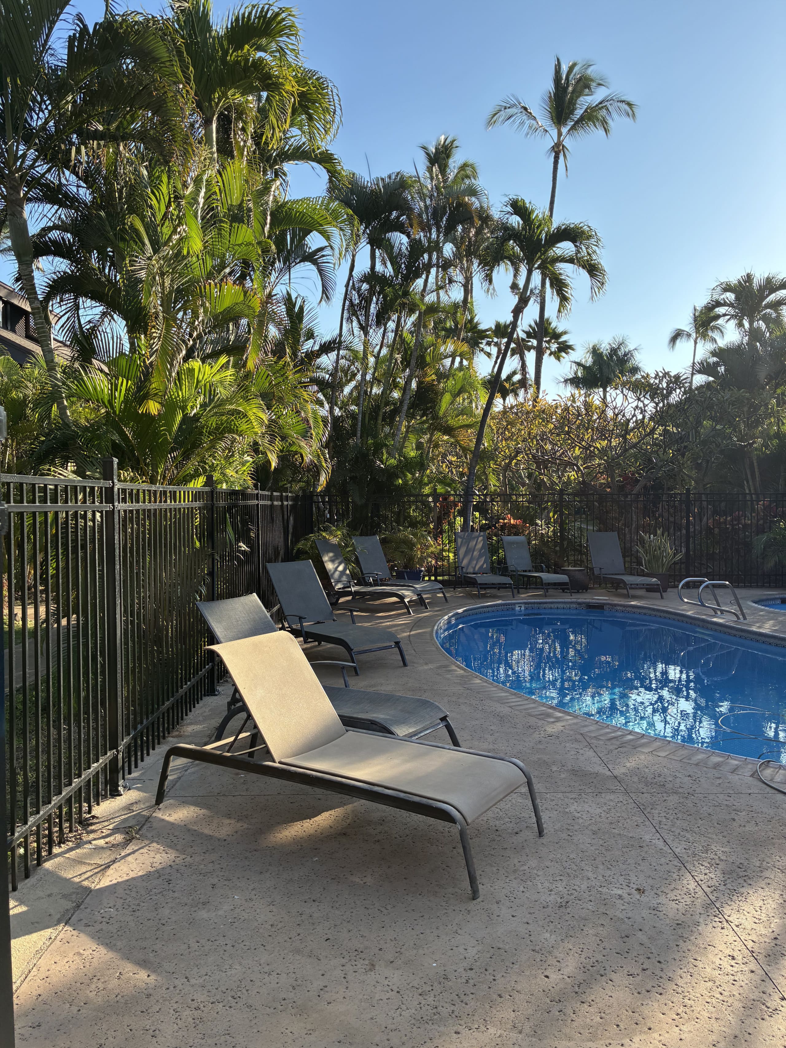 Condo in Kihei · ★4.97 · 1 bedroom · 2 beds · 1 shared bath - Image 73