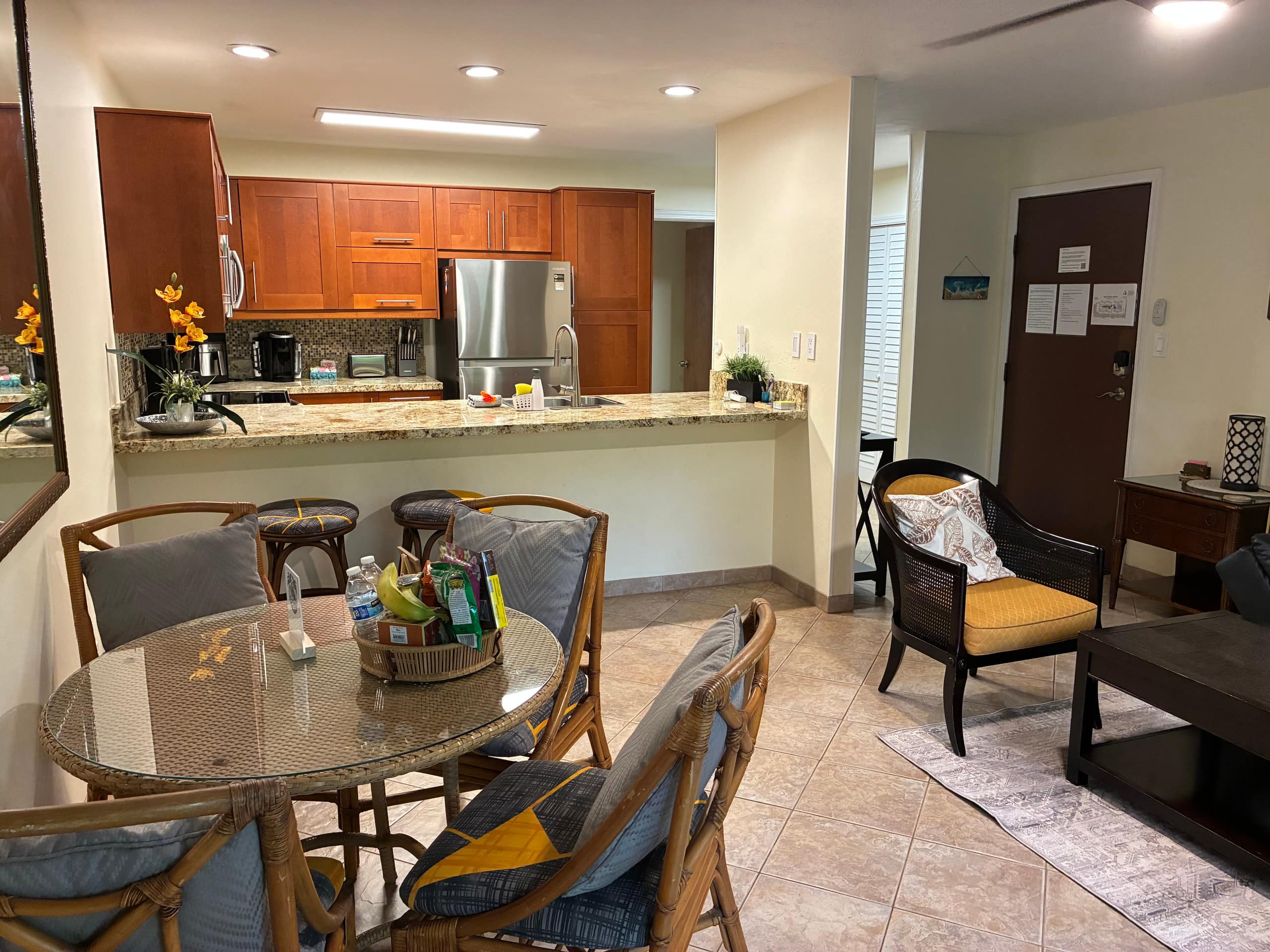 Condo in Kihei · ★4.97 · 1 bedroom · 2 beds · 1 shared bath - Image 10