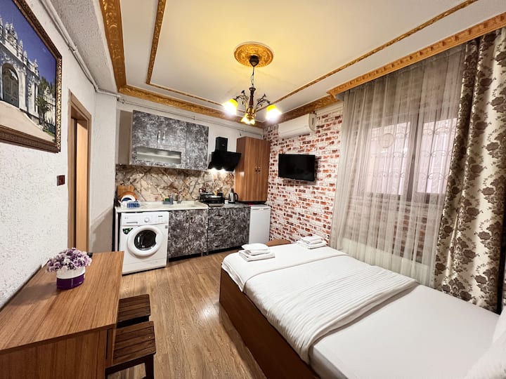 2 Br Apartment @ Ground Floor Near Grand Bazaar - Fatih