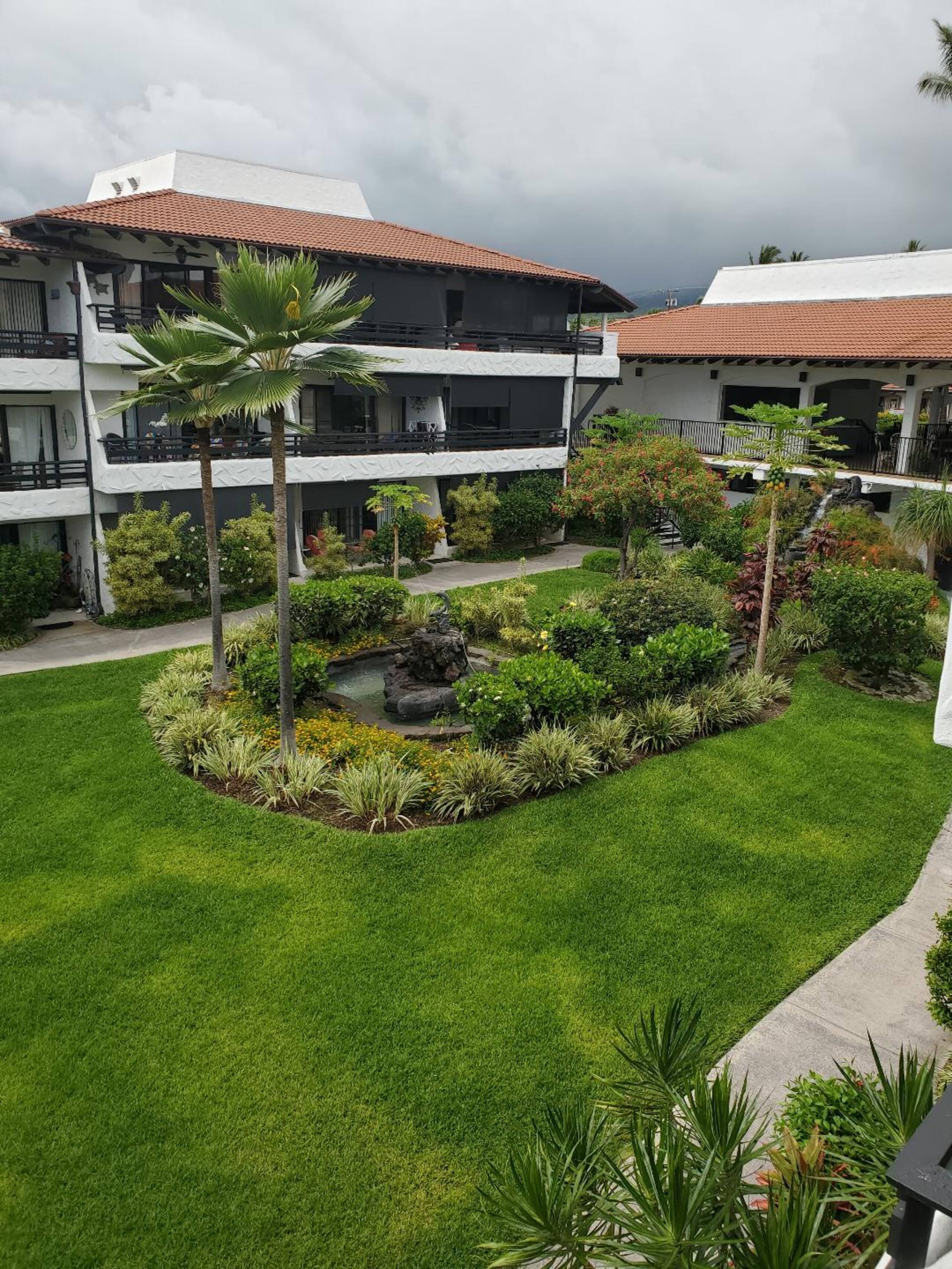 Condo in Kailua-Kona · ★4.98 · 1 bedroom · 2 beds · 1 private bath - Image 27