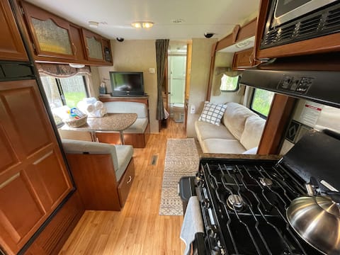 Popular Airbnb listing: Timber Ridge Camper in Columbia Falls