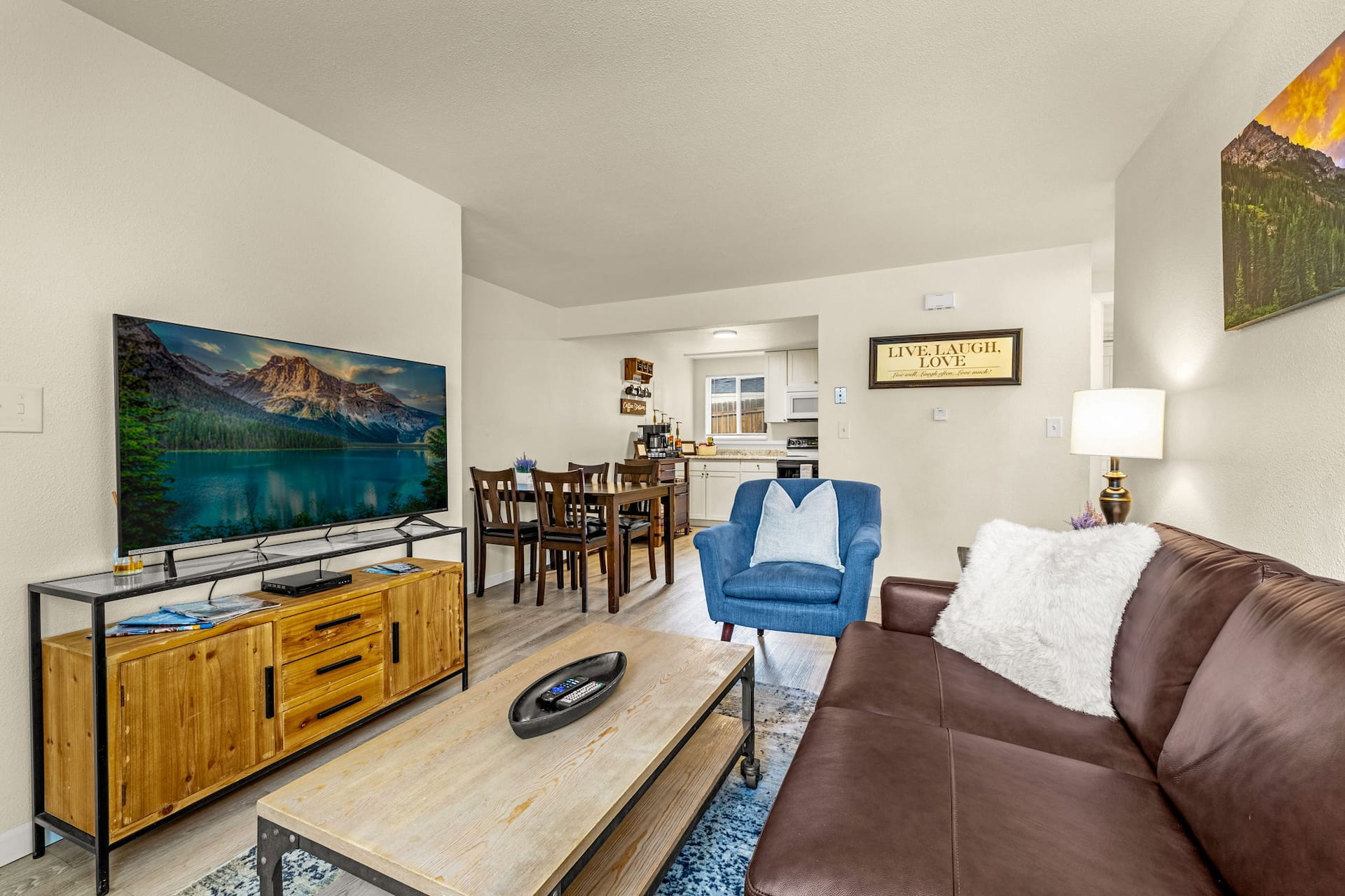 ◆ Lovely Apartment 2 Bd Apartment! Sleeps 4 ◆ — foto 2