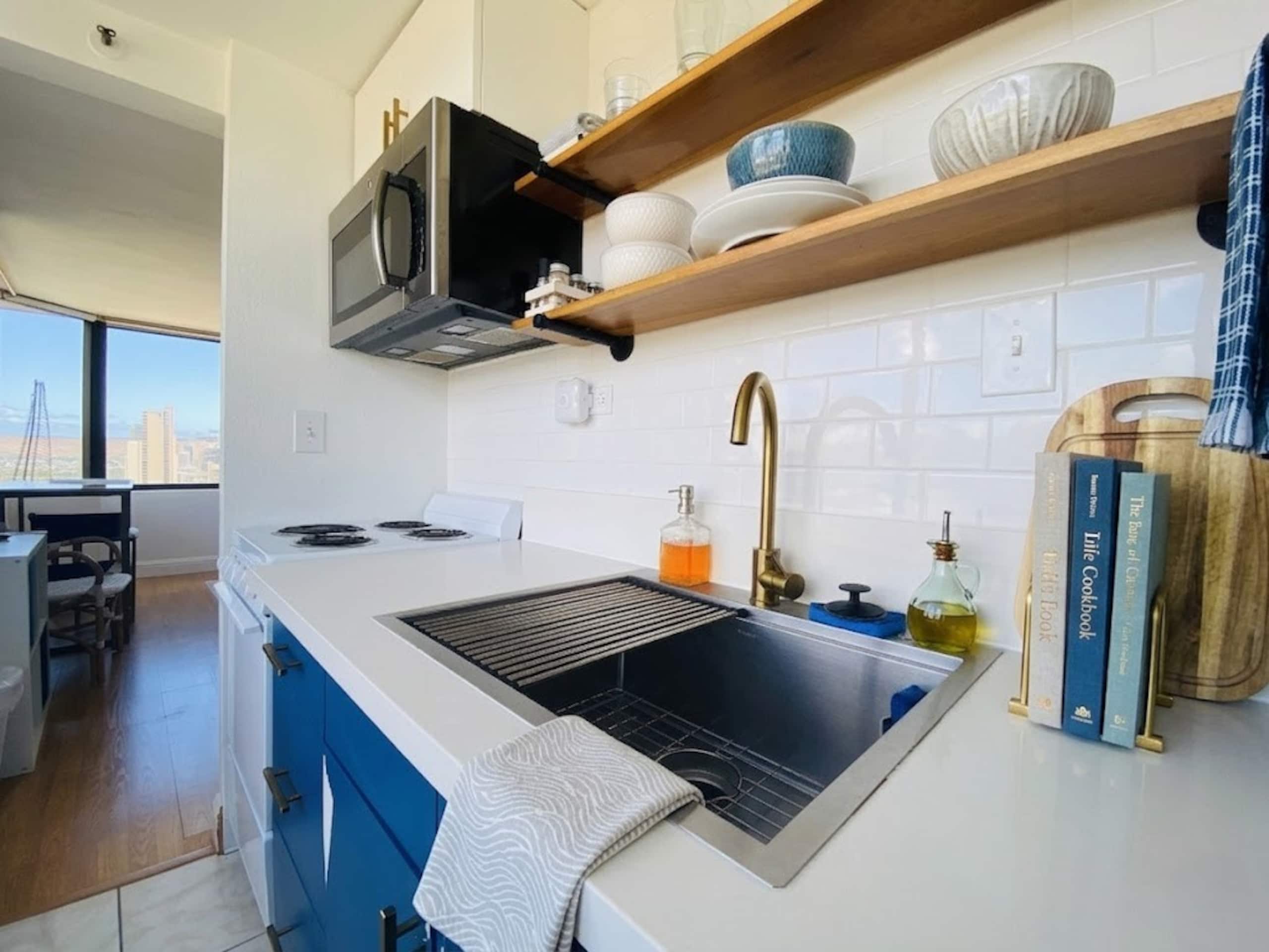 Condo in Honolulu · ★4.78 · 1 bedroom · 1 bed · 1 private bath - Image 3
