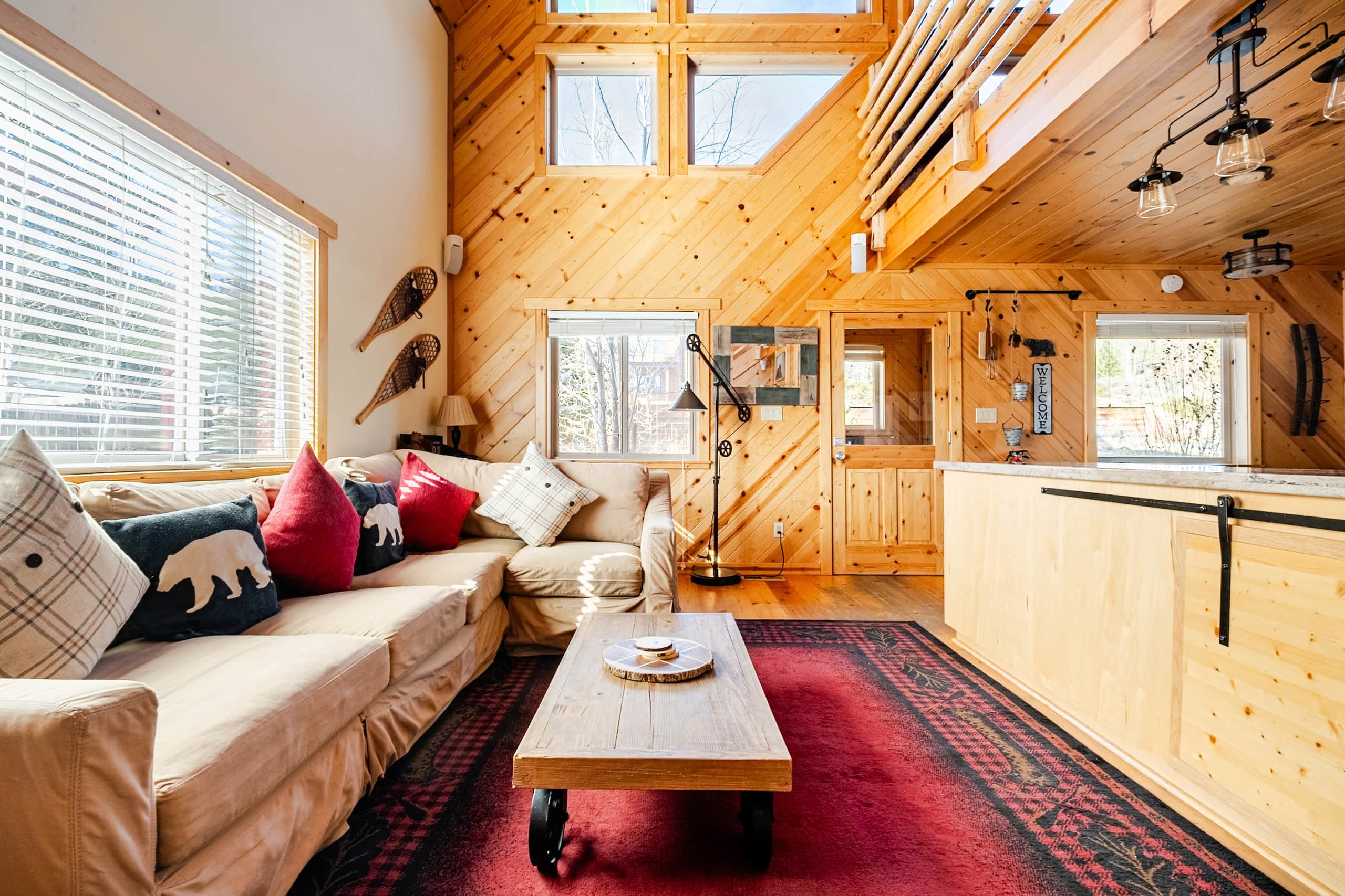Rustic Cabin with Hot Tub, Near Lake & Heavenly - Photo 6