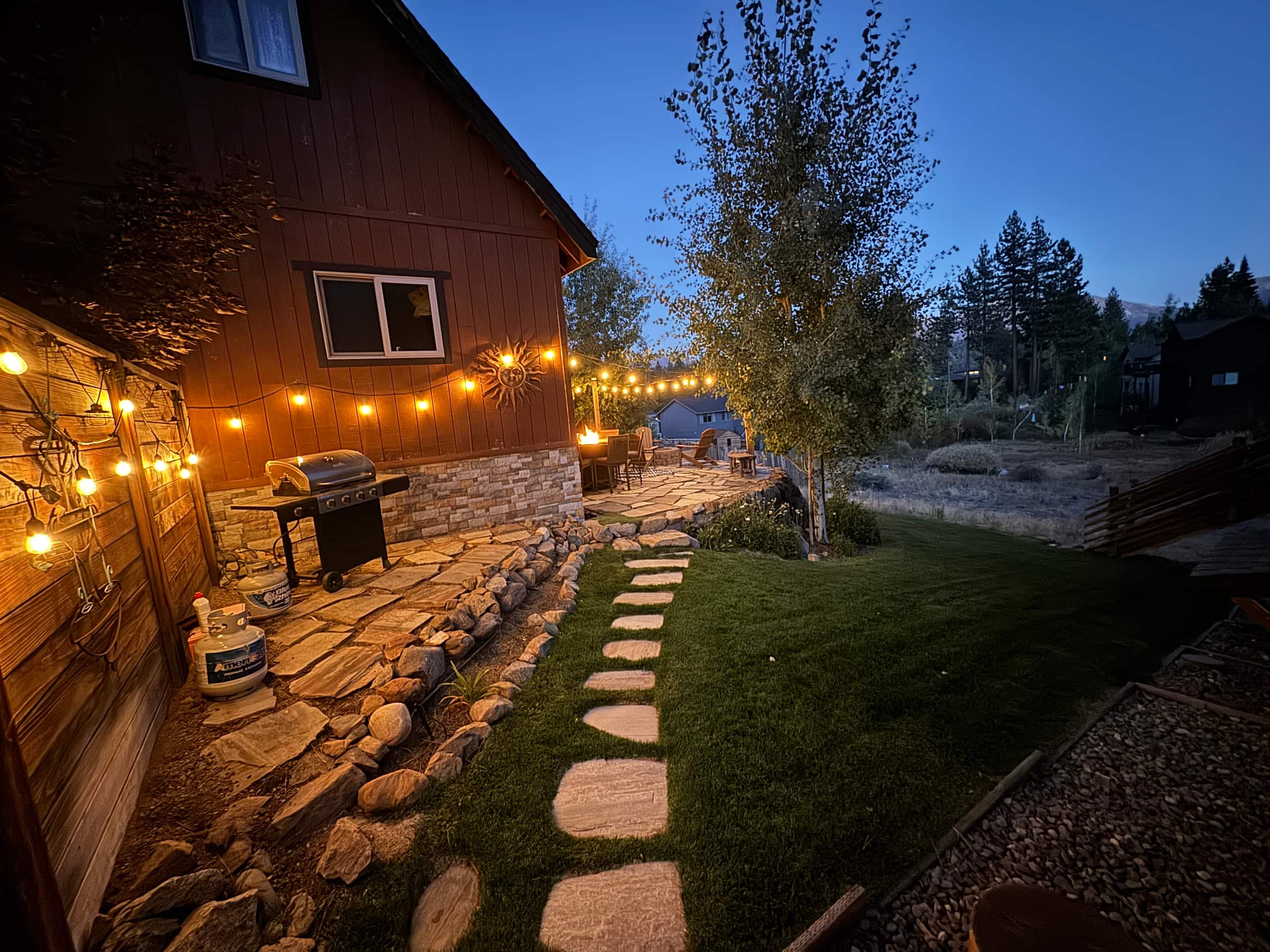 Rustic Cabin with Hot Tub, Near Lake & Heavenly - Photo 52