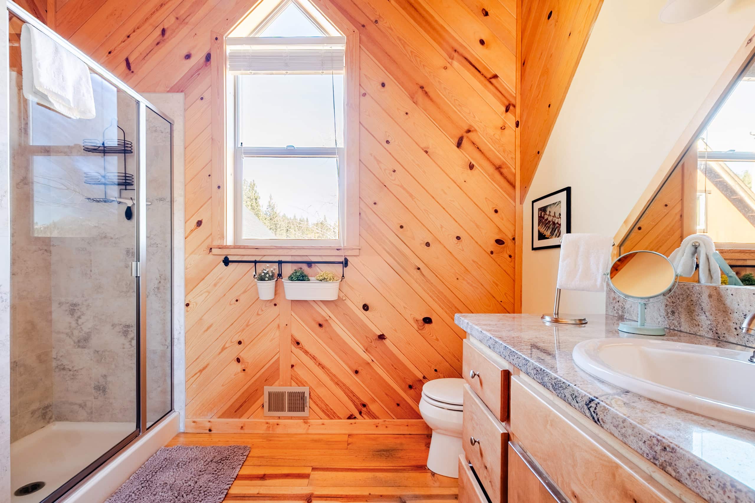 Rustic Cabin with Hot Tub, Near Lake & Heavenly - Photo 31