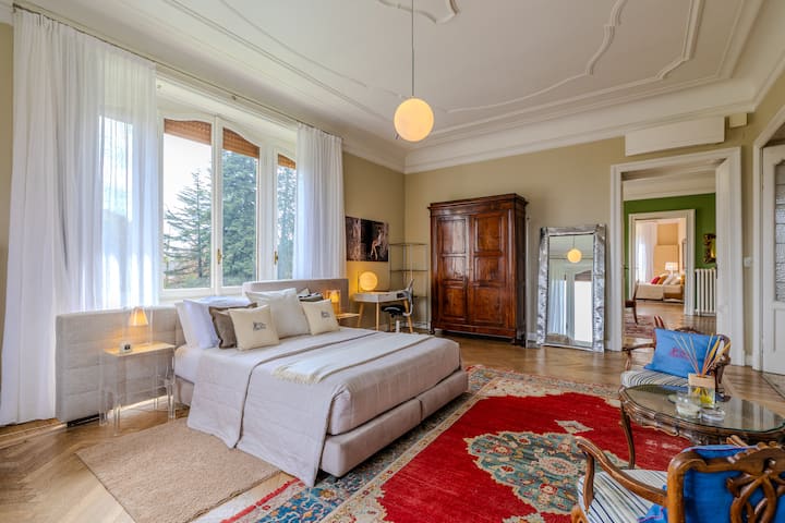 Suite With Lake's View In Old Villa With Pool - Lake Maggiore