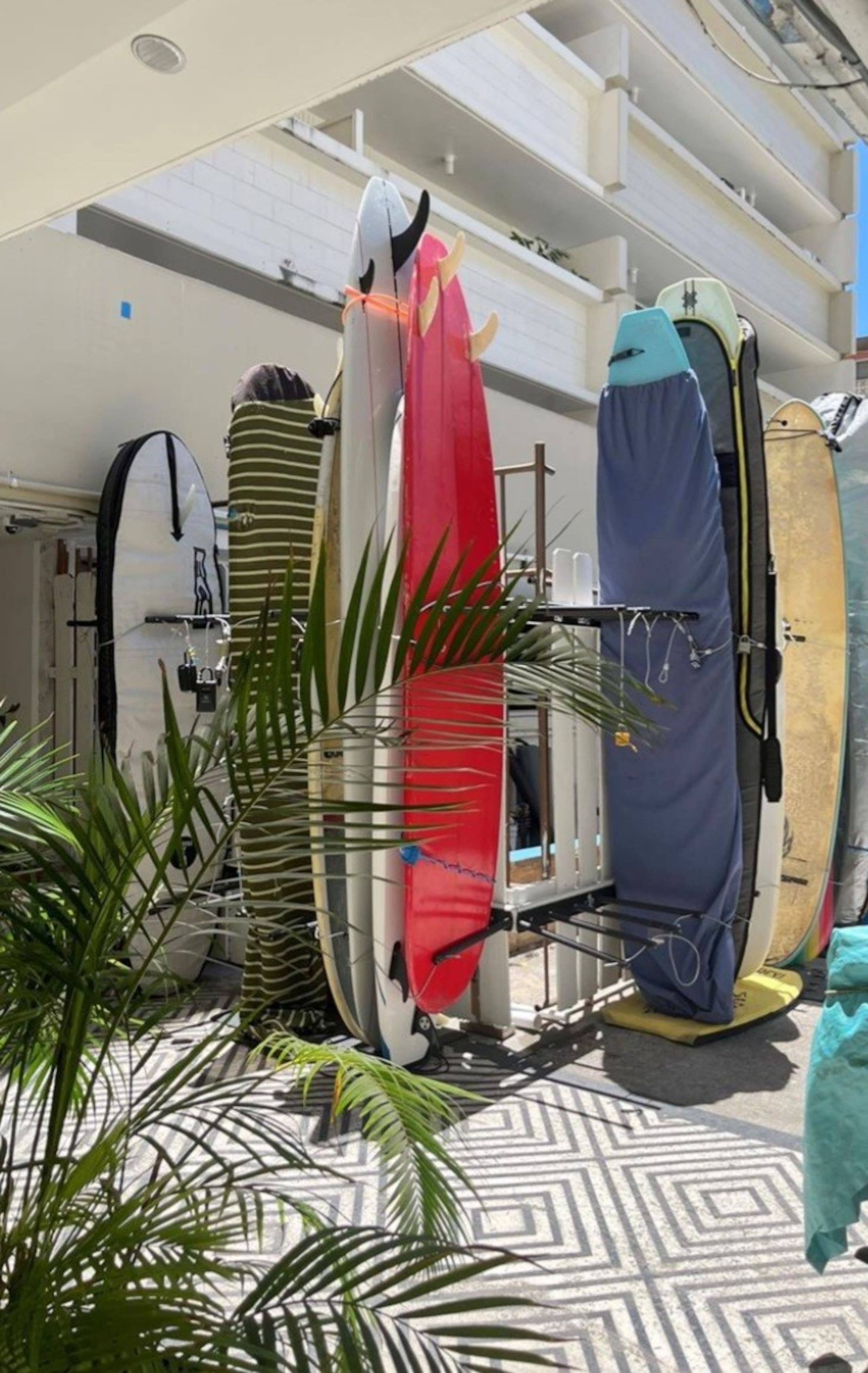 Condo in Honolulu · ★4.76 · Studio · 1 bed · 1 private bath - Image 19