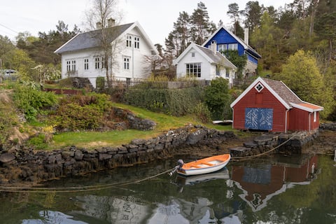 The Icehouse - peaceful by the fjord, near Bergen