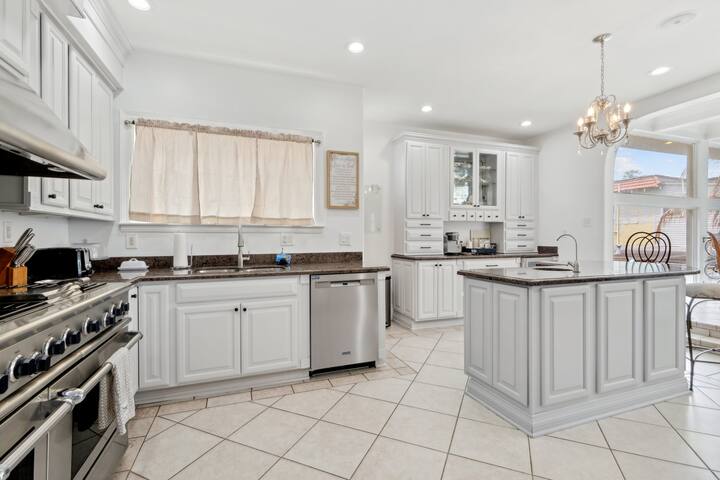 Gorgeous Chateau Belle in Uptown New Orleans gallery image 4