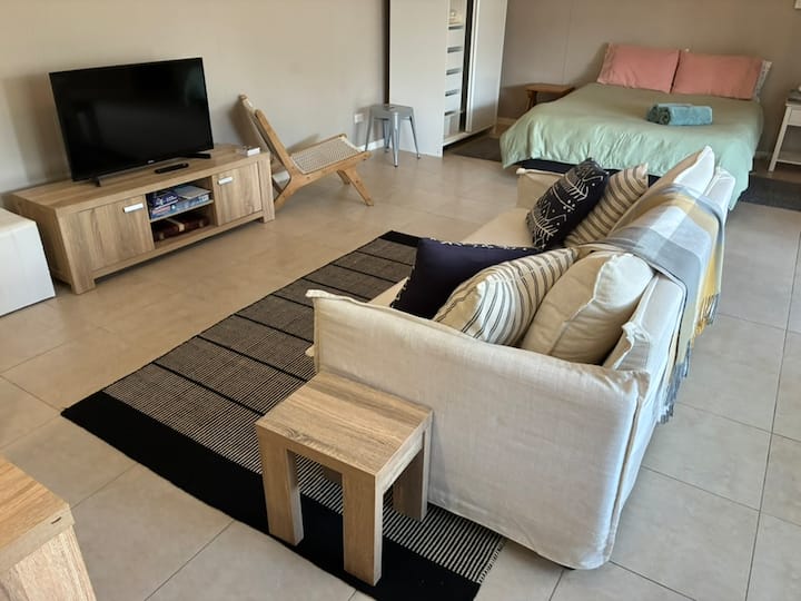 Maple Studio - Jervis Bay