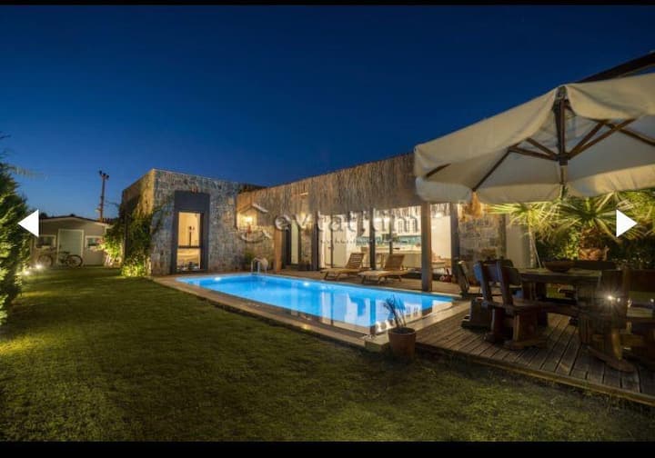Bodrumda Eşsiz Müstakil Villa - Gündoğan