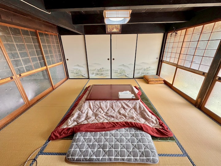 8畳の和室