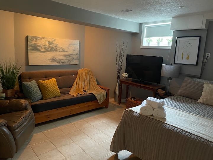 Каучот на спуштање може веќе да биде наместен на барање пред пристигнувањето .