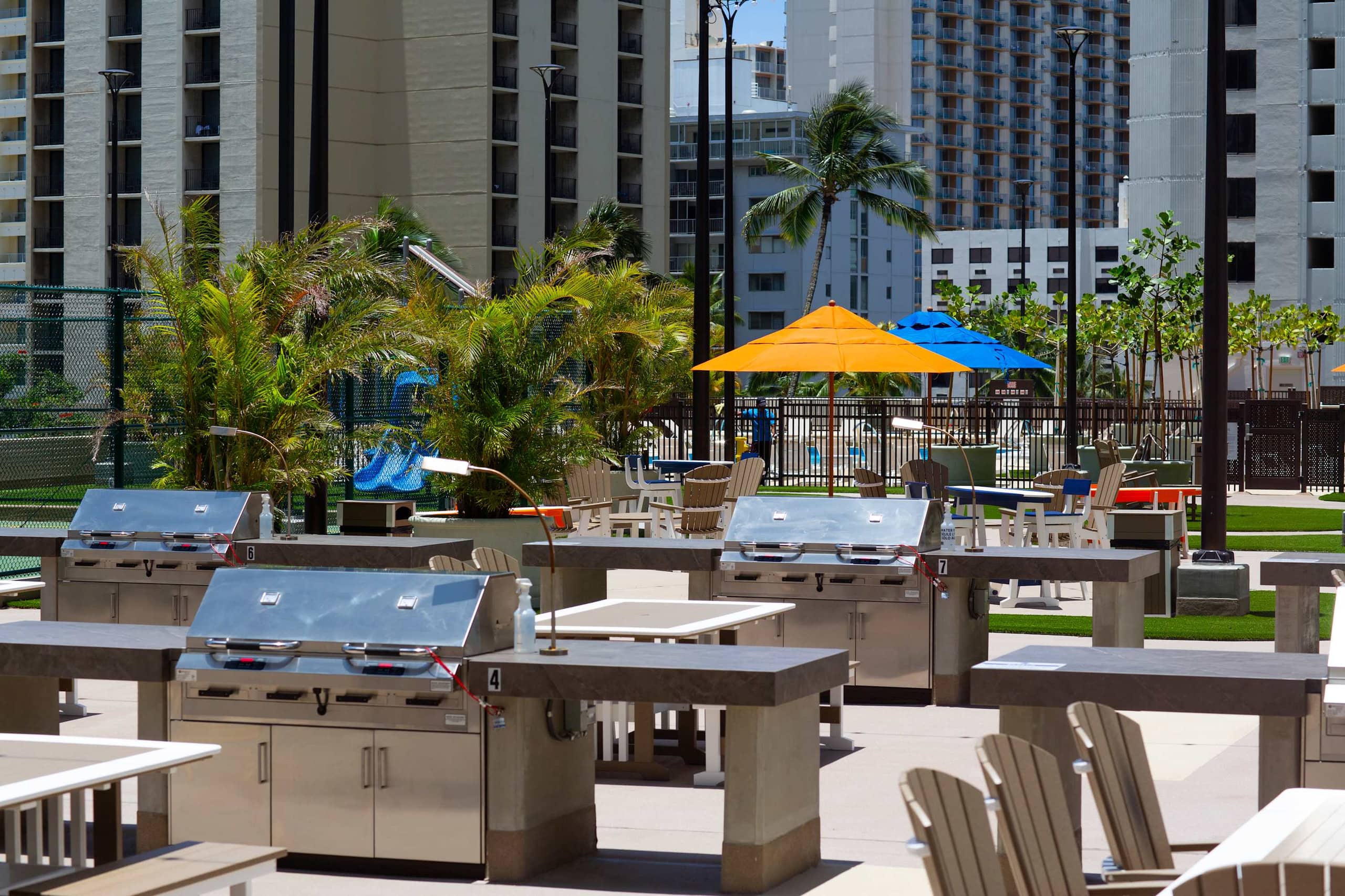 Condo in Honolulu · ★4.71 · 1 bedroom · 2 beds · 1 private bath - Image 35