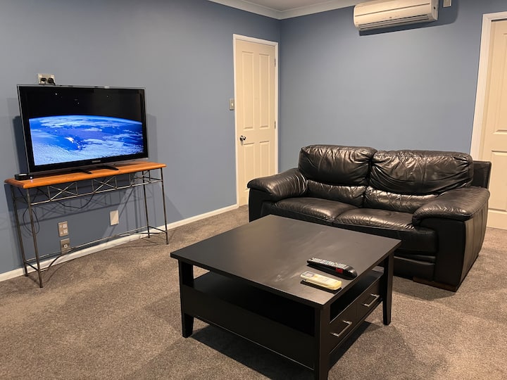 Spacious And Private - Christchurch