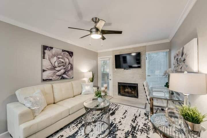 I32 - Apt|patio|11mi To Convention Ctr|sleeps 2 - 어빙