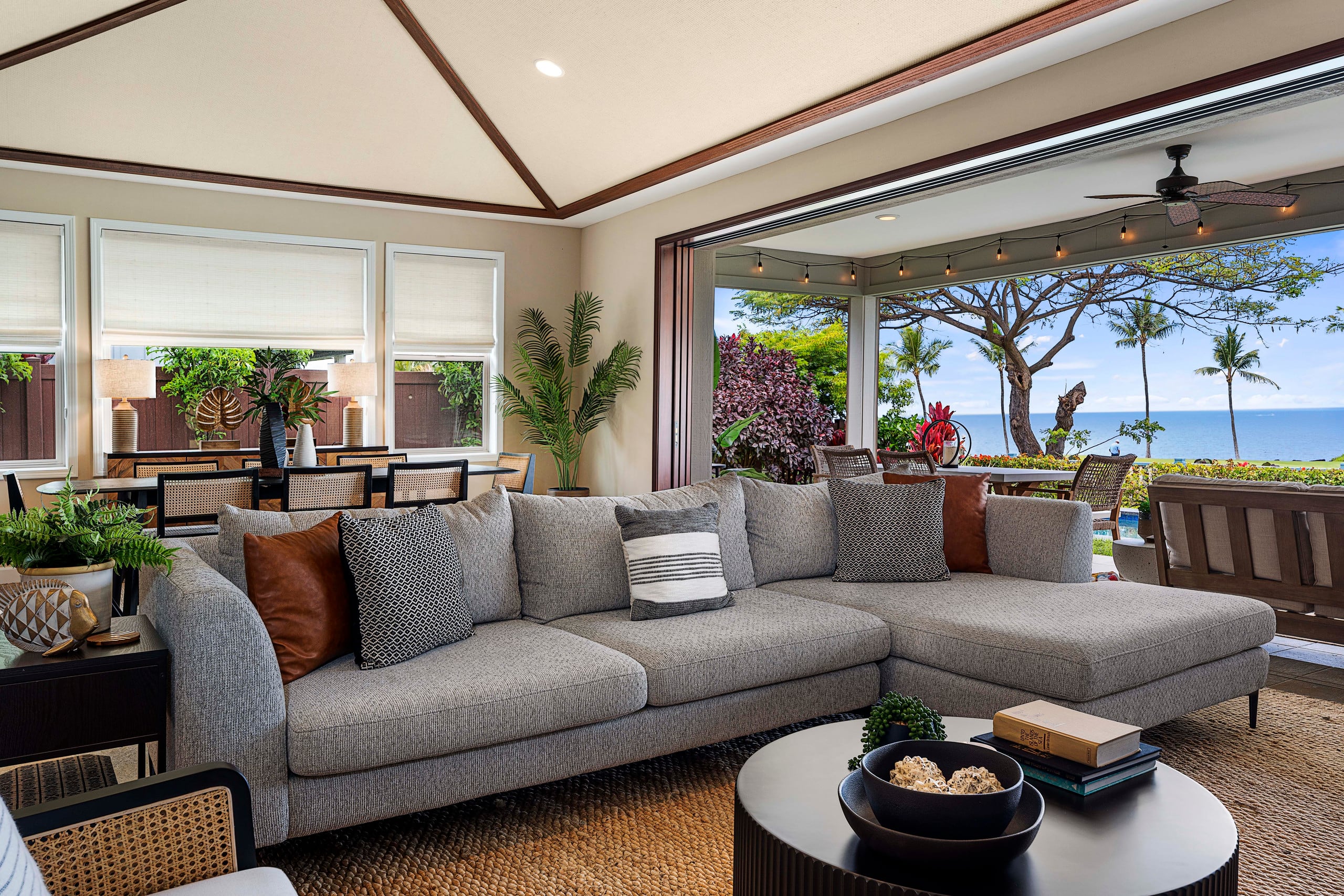 Home in Kailua-Kona · ★4.98 · 3 bedrooms · 4 beds · 3.5 baths - Image 8