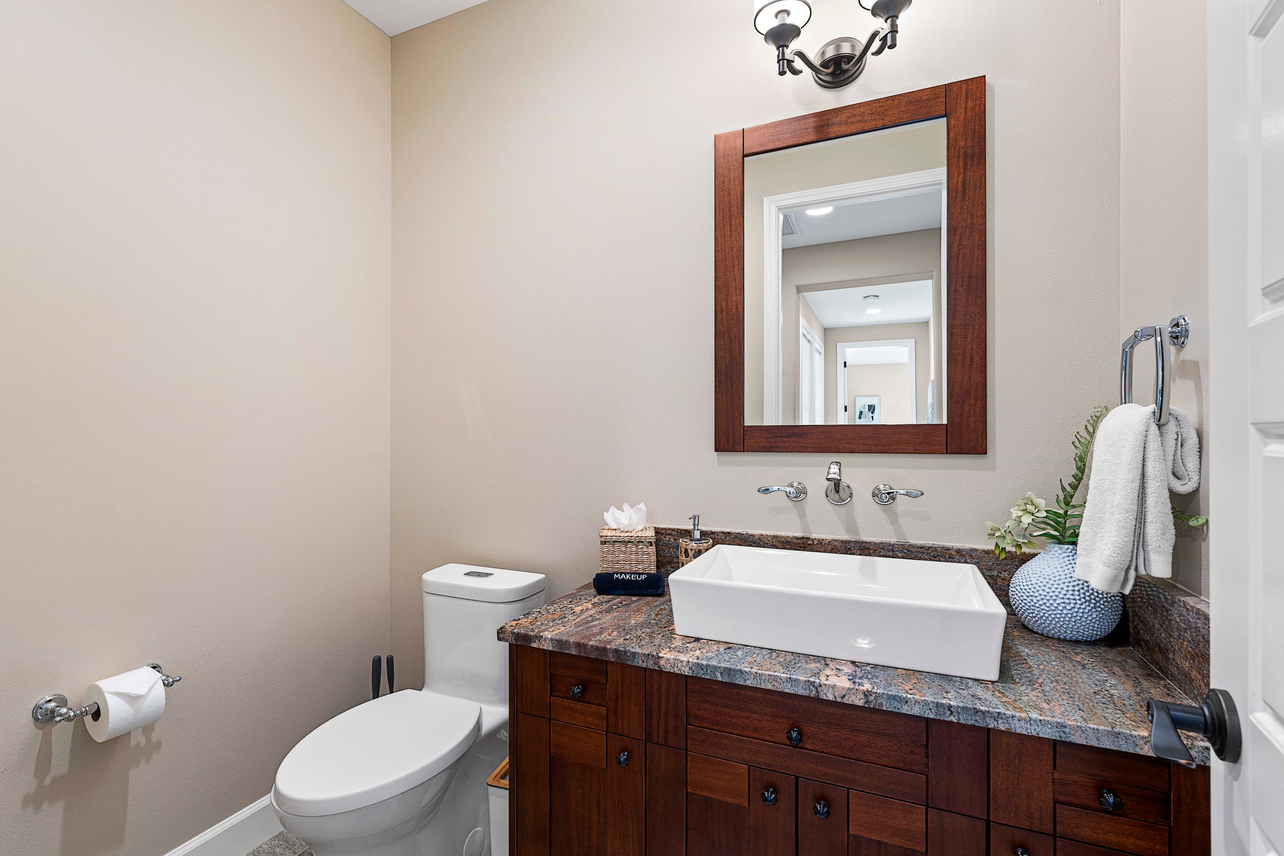 Home in Kailua-Kona · ★4.98 · 3 bedrooms · 4 beds · 3.5 baths - Image 41