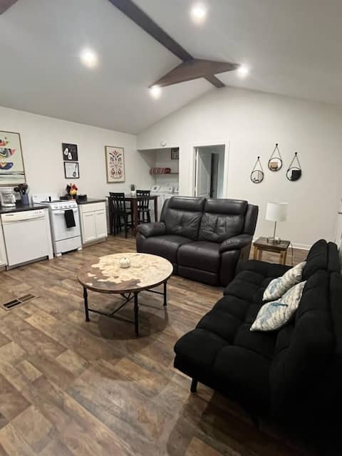 Spacious Cozy Cottage, 2 BR with Great Deck!