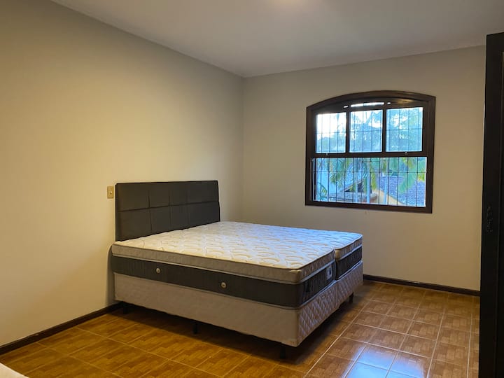 საძინებელი 3