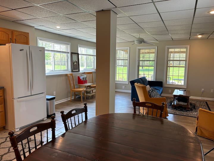 Wine Country Retreat Near St. Joseph, Michigan - Lake Michigan Beach, MI