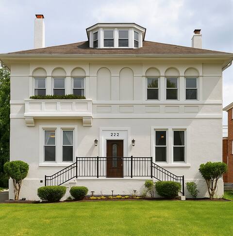 Historic Mansion | Sleeps 16 | NYC & EWR w Parking