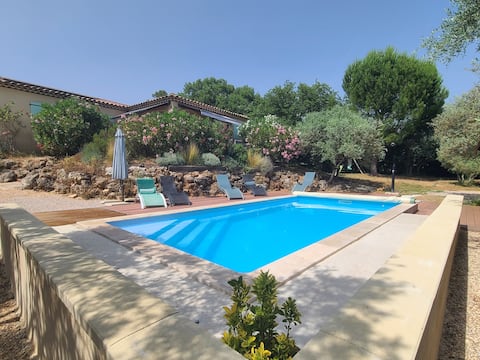 "Le Clos de Seillons", piscine, jardin, wifi, clim