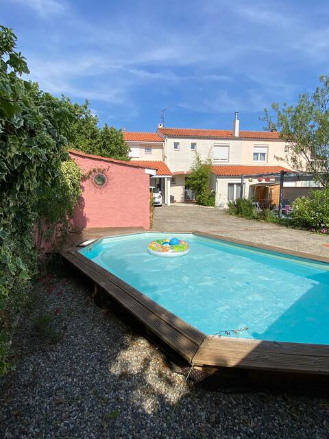 House with pool 5' from  Toulouse