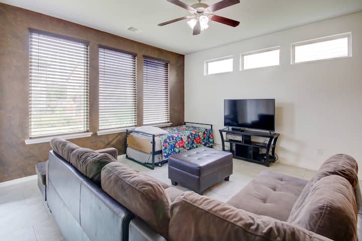 Spacious 3br Getaway | Minutes To Sugar Land - 列治文