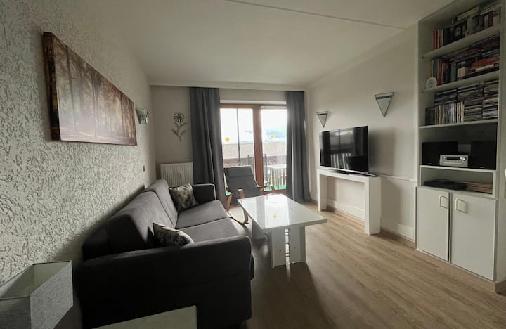Ferienwohnung Mit Balkon Für 1 - 4 Personen - Lam