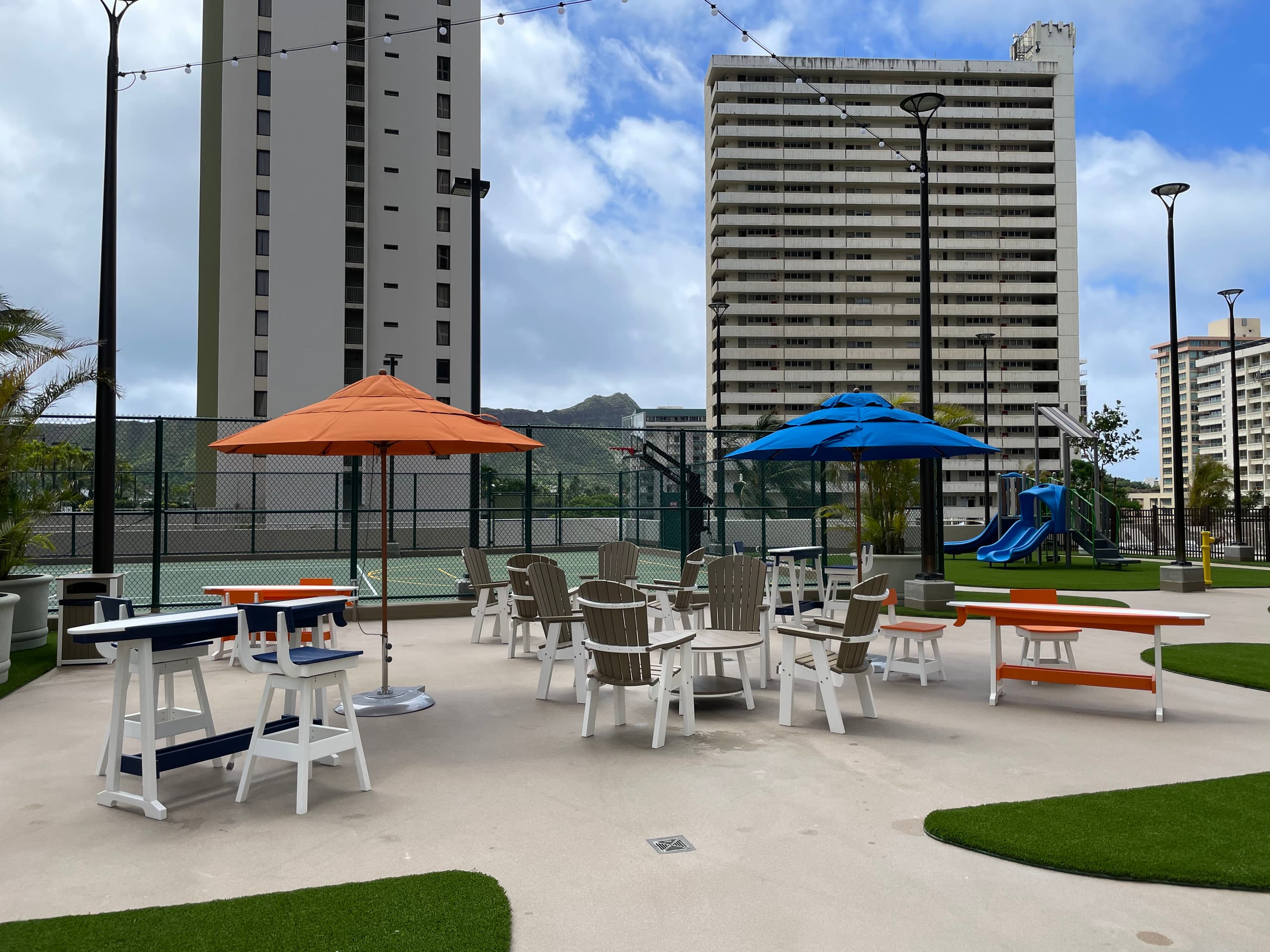 Condo in Honolulu · ★4.94 · 1 bedroom · 2 beds · 1 private bath - Image 38