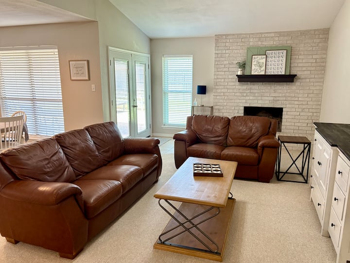 ★ Gg's Place - Welcoming Private Home Near Acu ★ - Abilene