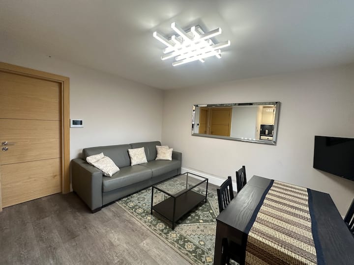 Relaxing 1-bed Apartment Your Home Away From Home - London