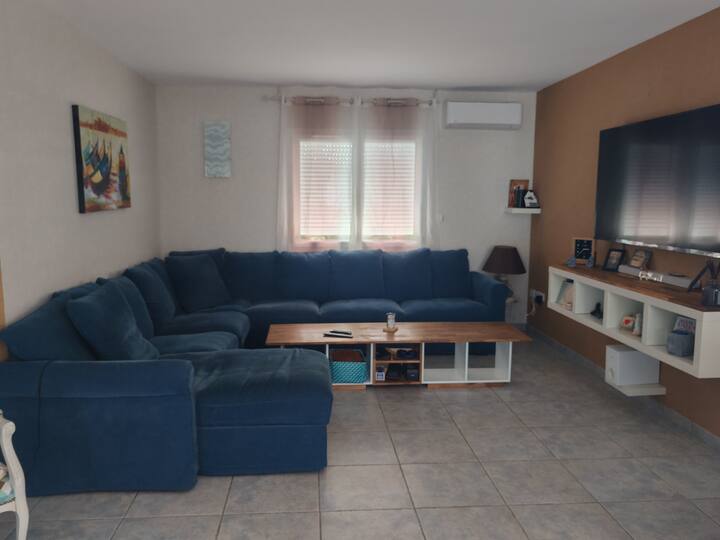 Belle Maison Familiale Avec Piscine Et Extérieurs - Barbaste