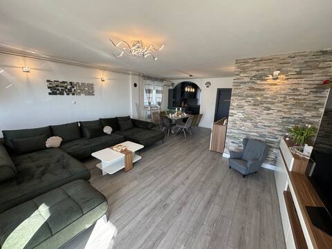 Popular Airbnb listing: Appartman Ayleen (170m2) in Grad Crikvenica