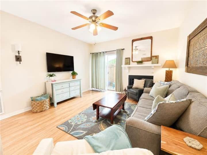 Big Easy - Nola Condo New Orleans Superhost - Metairie, LA