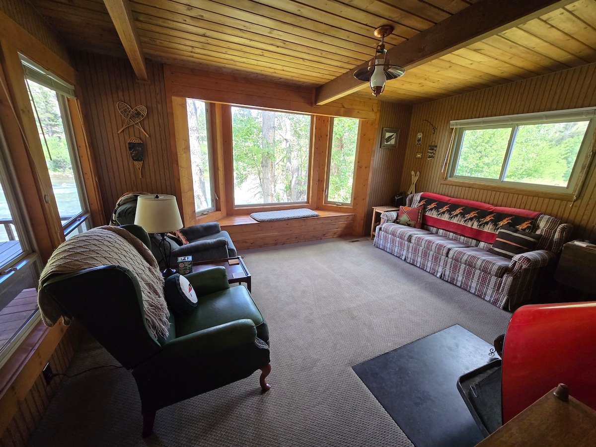 Popular Airbnb listing: Rustic Riverfront Family Cabin on Stillwater River in Billings