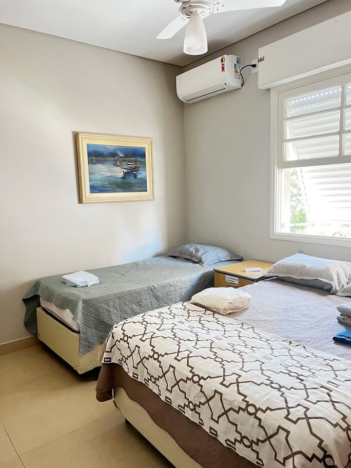 საძინებელი 1