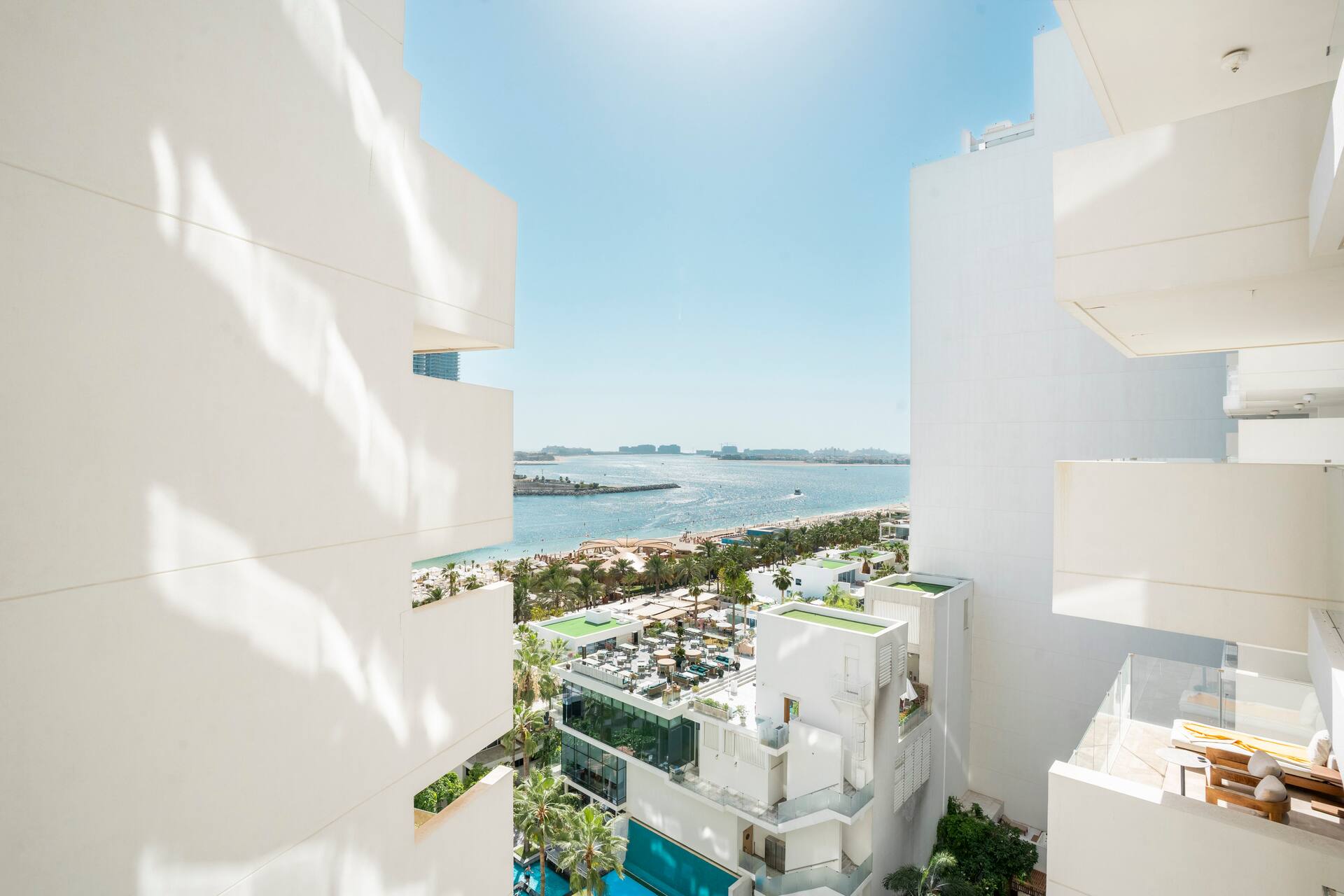 Lavish Sea View 2BR at FIVE Palm — foto 5