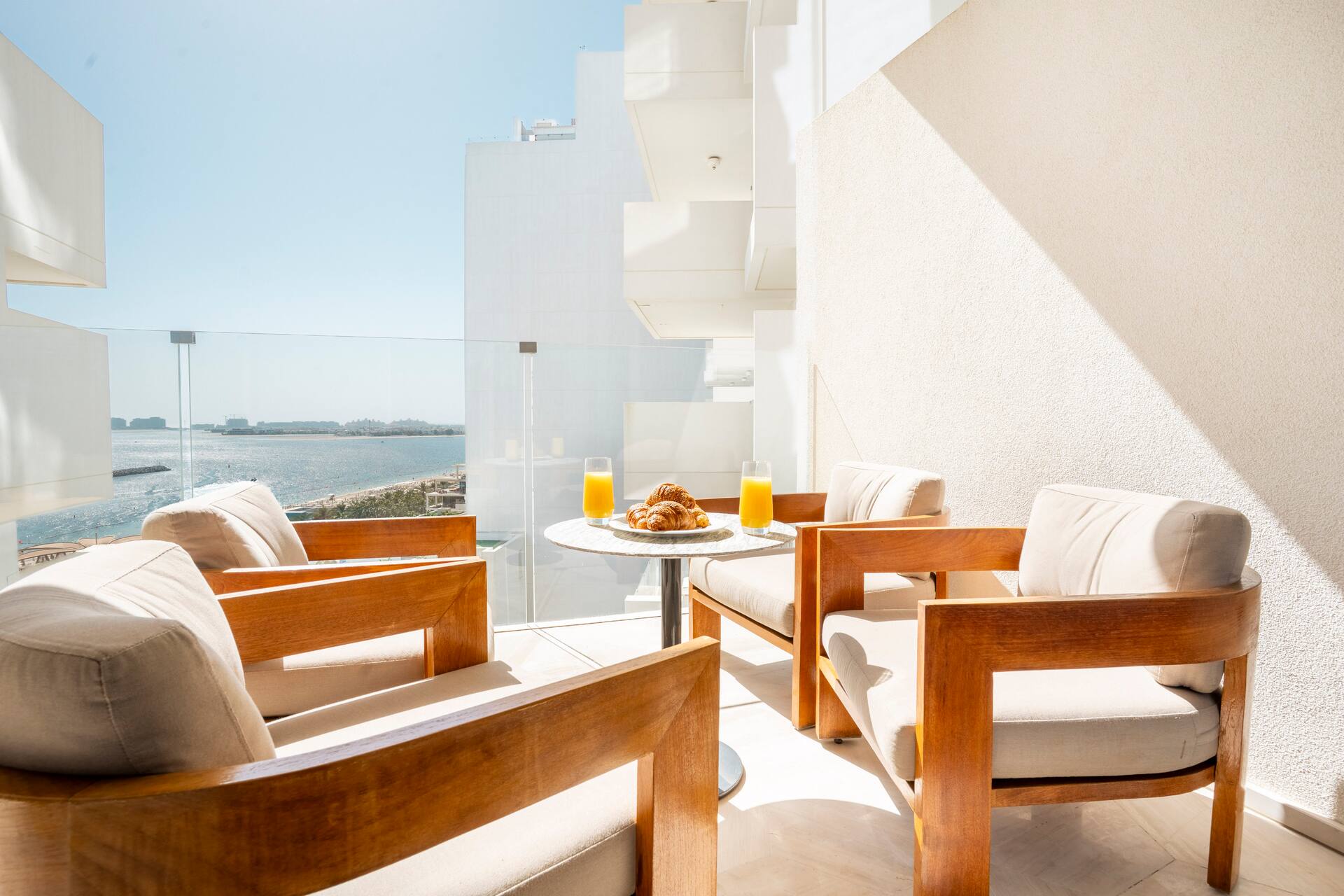 Lavish Sea View 2BR at FIVE Palm — foto 4