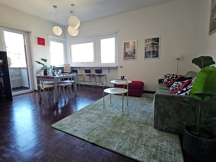 Ludo's Mirror Lake Suite - Como