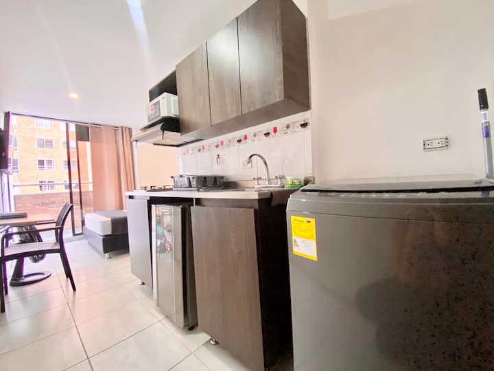 Comfortable Loft With Balcony, Excelent Location! - Medellín
