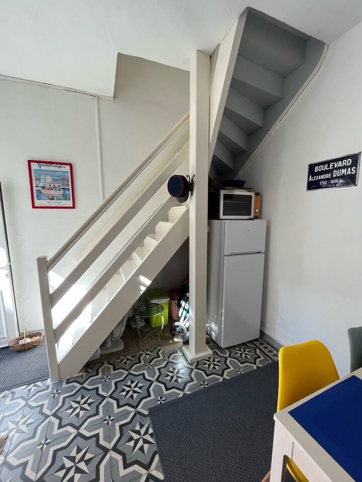 Small Charming Town House In Sete - Sète