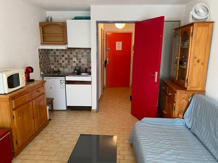 მისაღები სივრცე