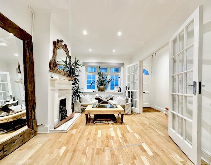 Premier Location For A London City-break - 런던