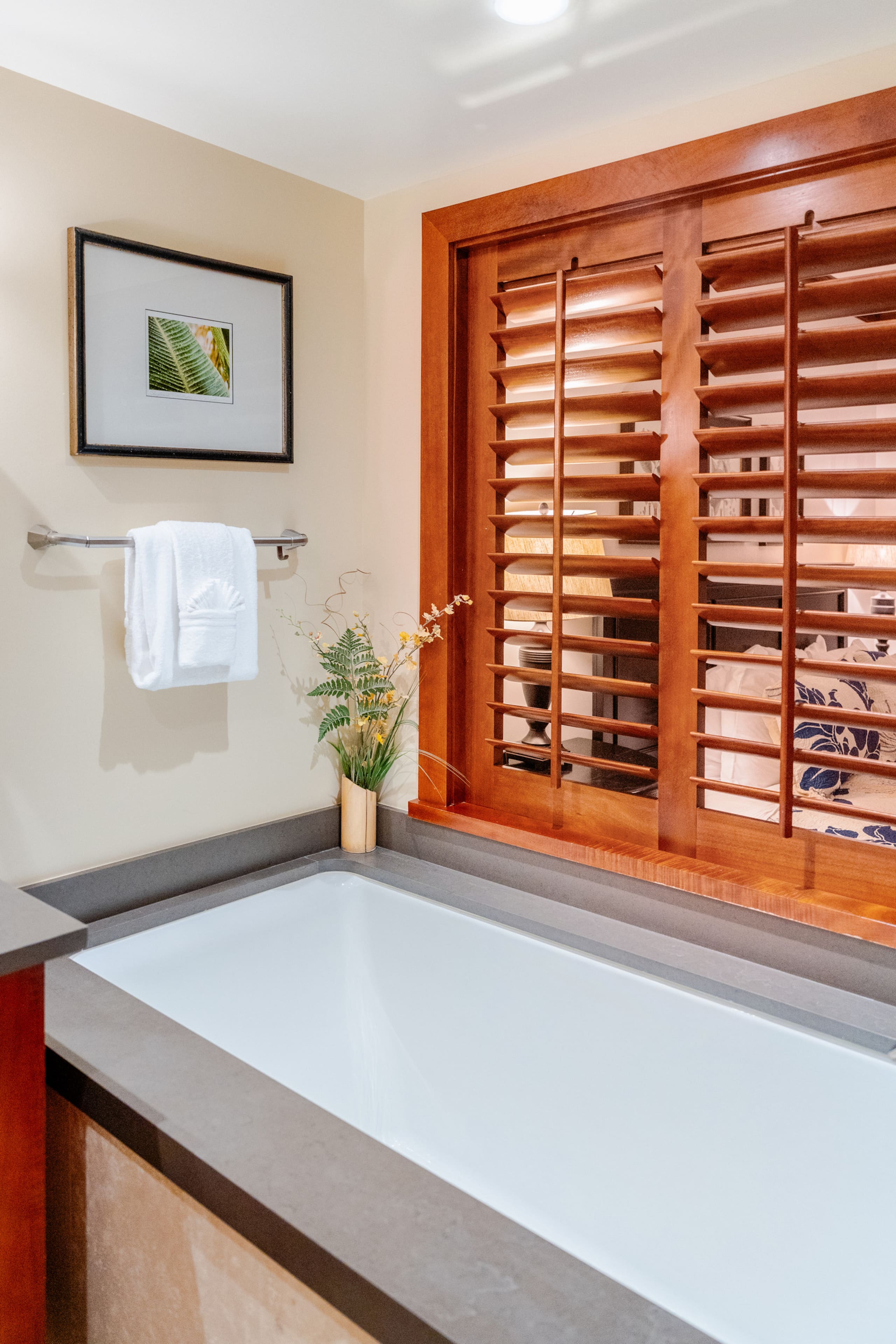 Condo in Kapolei · ★4.85 · 2 bedrooms · 4 beds · 2 private baths - Image 18