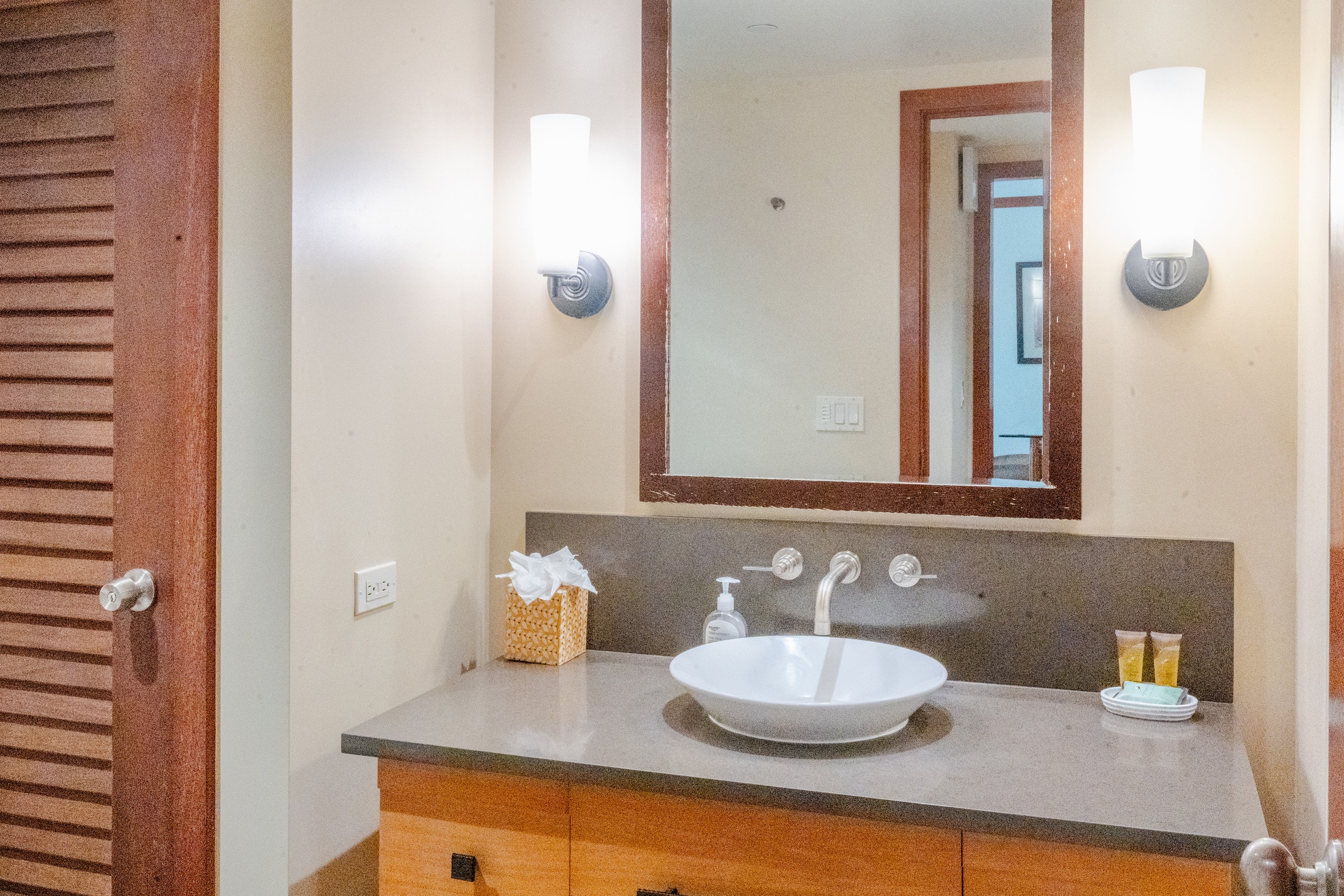 Condo in Kapolei · ★4.85 · 2 bedrooms · 4 beds · 2 private baths - Image 22