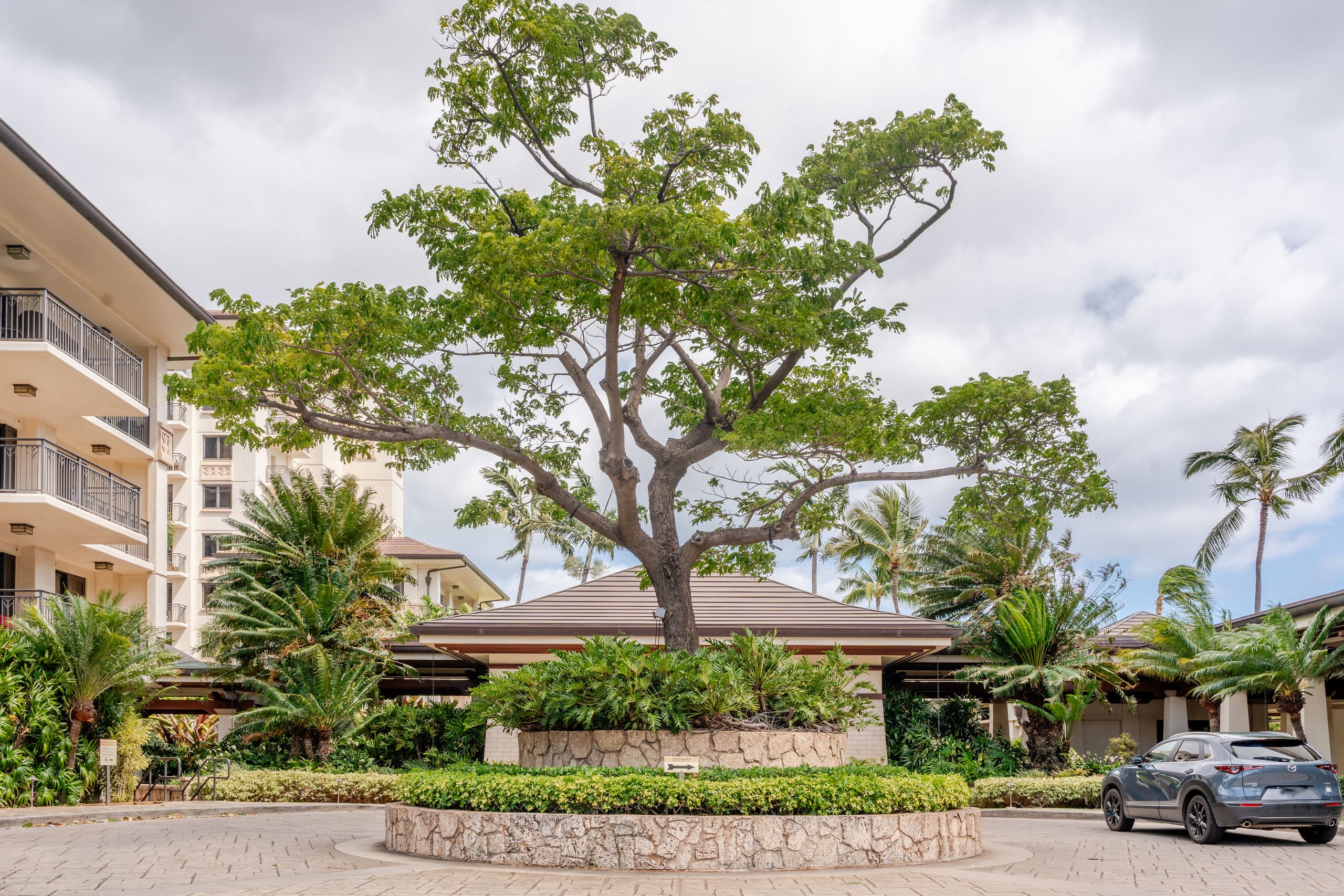 Condo in Kapolei · ★4.85 · 2 bedrooms · 4 beds · 2 private baths - Image 48