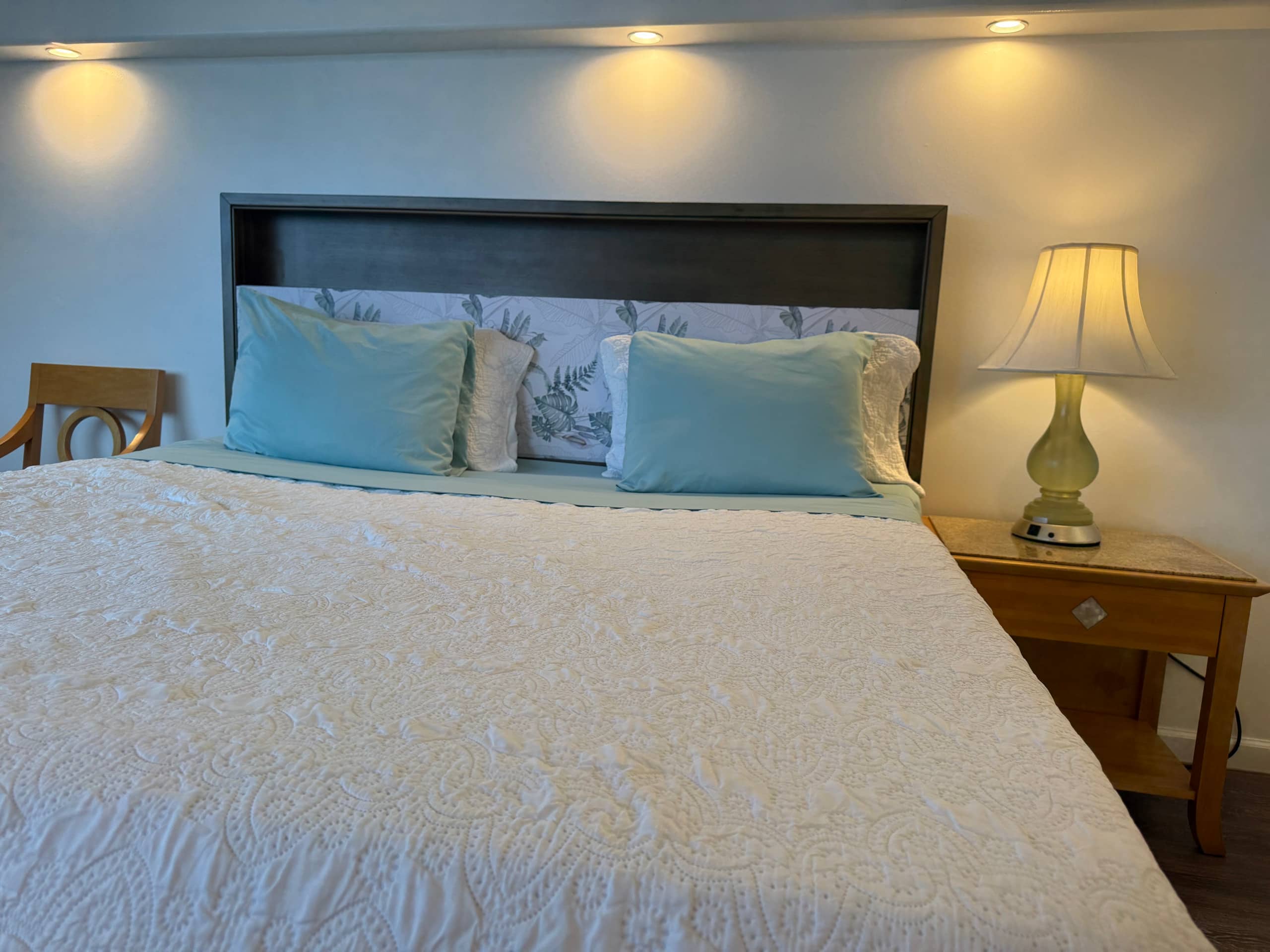 Waikiki High-rise full Ocean view &1  free parking - Image 5